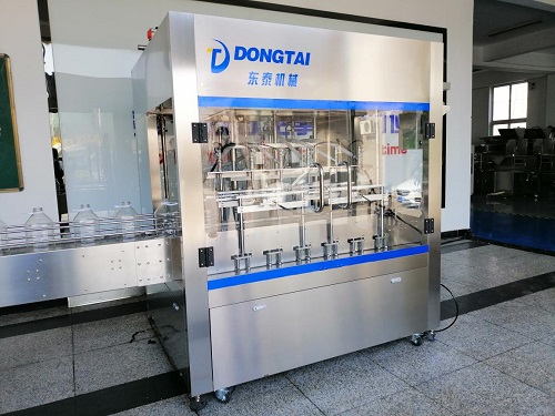 食用油灌裝機(jī)因細(xì)節(jié)而受歡迎，山東東泰為其助力